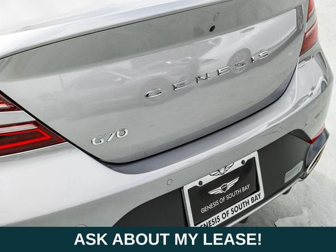 Used 2026 Genesis G70 2.5T Prestige RWD image 7
