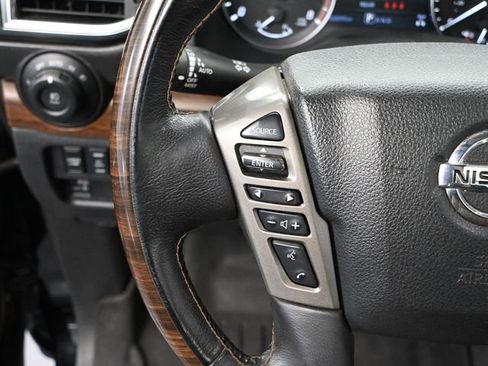 Used 2021 Nissan Titan Platinum Reserve w/ Moonroof Package image 29