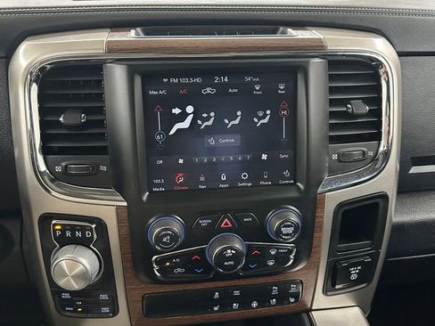 Used 2018 RAM 1500 Laramie w/ Convenience Group AWD/4WD image 22