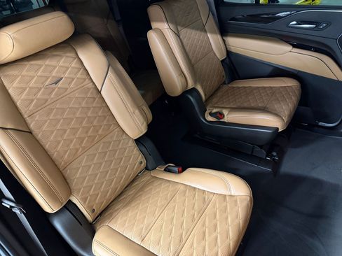 Used 2021 Cadillac Escalade Sport AWD/4WD image 50