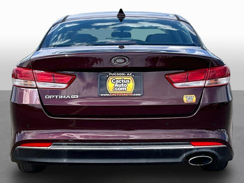 Used 2018 Kia Optima LX FWD image 4