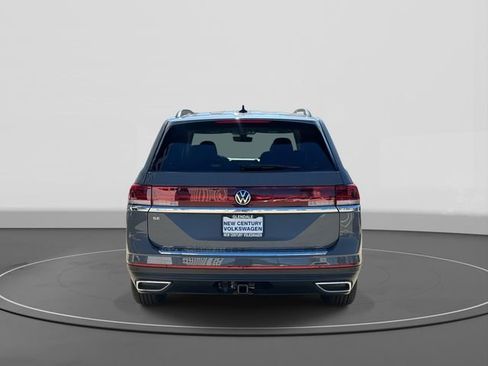 New 2026 Volkswagen Atlas SE image 4