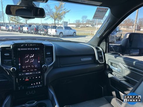 Used 2024 RAM 3500 Laramie w/ Night Edition image 57