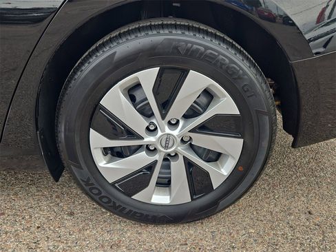 Certified 2025 Nissan Altima 2.5 S image 31