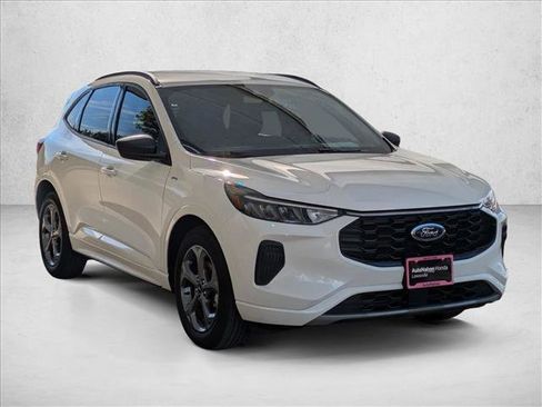 Used 2024 Ford Escape ST-Line w/ Tech Pack #1 image 3