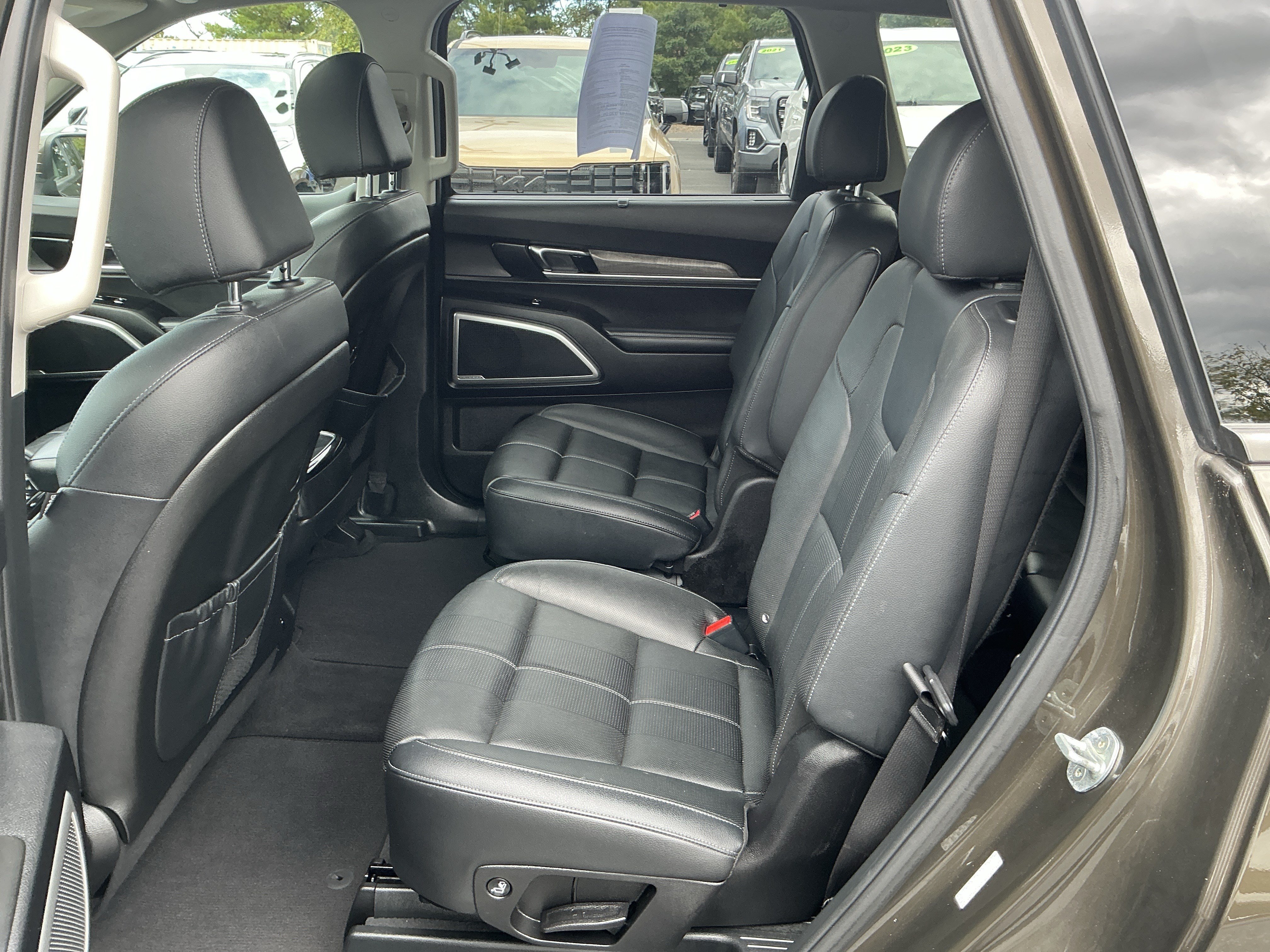 Used 2022 Kia Telluride EX w/ EX Premium Package AWD/4WD image 10