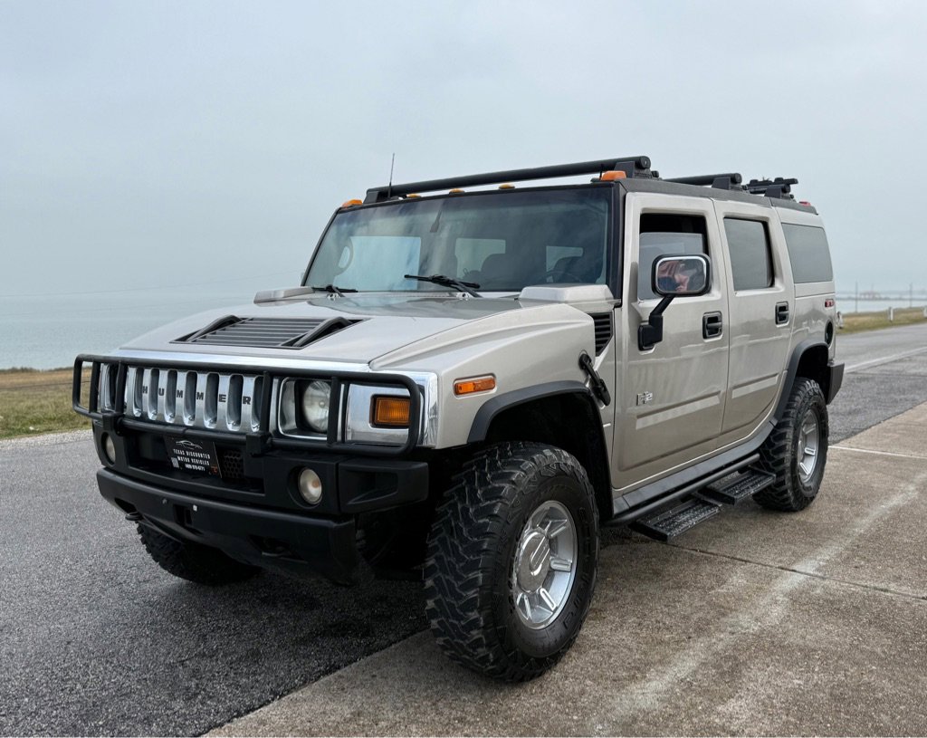 Used 2003 HUMMER H2 w/ Preferred Equipment Group AWD/4WD image 1