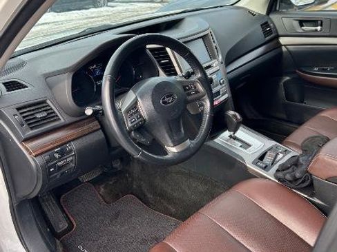 Used 2013 Subaru Outback 2.5i Limited image 5