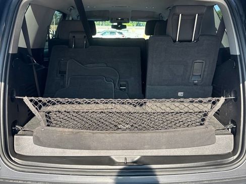Certified 2020 GMC Yukon SLE w/ SLE Value Package AWD/4WD image 19