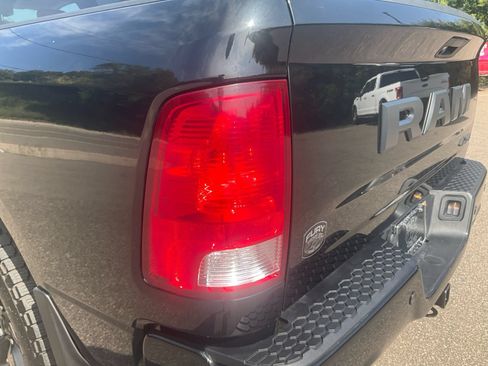 Used 2023 RAM 1500 Express w/ Wheel & Sound Group AWD/4WD image 24