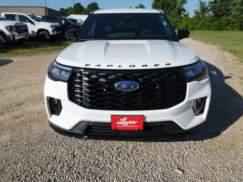 New 2026 Ford Explorer ST-Line AWD/4WD image 10