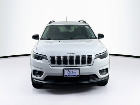 Used 2022 Jeep Cherokee Latitude Lux AWD/4WD image 2
