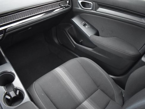 Used 2024 Honda Civic LX image 18