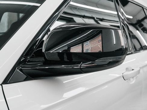 Used 2023 Jeep Grand Cherokee L Laredo image 47