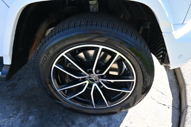Used 2024 Mercedes-Benz G 550 image 11