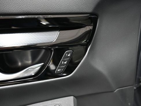 Used 2025 Honda CR-V Sport Touring image 28