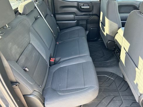 Used 2022 Chevrolet Silverado 1500 LT w/ Convenience Package II AWD/4WD image 11