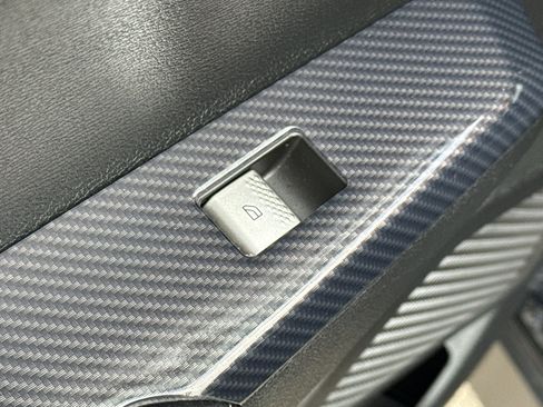 Used 2022 Mitsubishi Outlander SE image 30