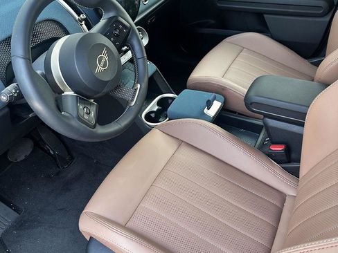 Certified 2025 MINI Cooper Countryman S w/ Comfort Package Max AWD/4WD image 8
