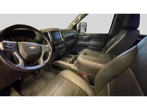 Certified 2022 Chevrolet Silverado 2500 LTZ w/ LTZ Convenience Package image 6