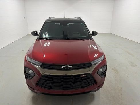 Used 2023 Chevrolet TrailBlazer RS w/ Convenience Package AWD/4WD image 3