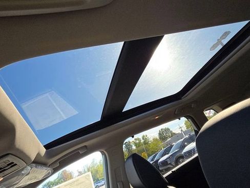 New 2026 Nissan Rogue SV w/ SV Premium Package image 5