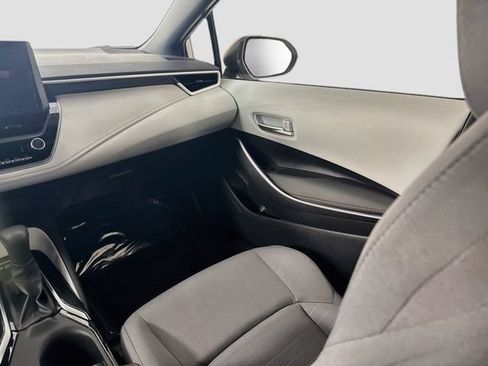 Certified 2025 Toyota Corolla SE FWD image 23
