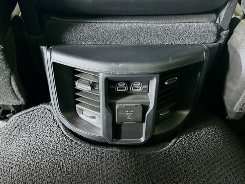 Used 2024 RAM 2500 Laramie w/ Safety Group image 28