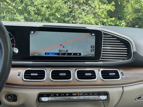 Used 2022 Mercedes-Benz GLE 350 4MATIC image 44