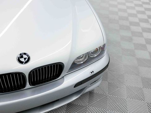 Used 2002 BMW M5 RWD image 17
