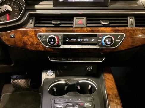 Used 2019 Audi A4 2.0T Premium w/ Convenience Package image 32