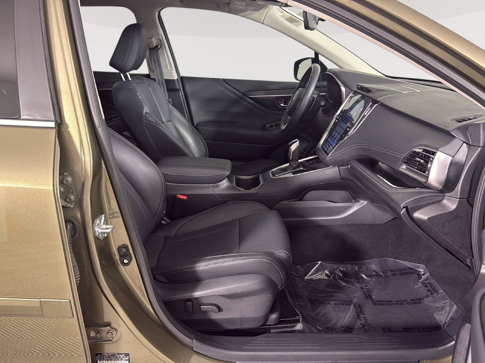 Certified 2025 Subaru Outback Limited AWD/4WD image 25