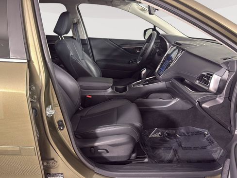 Certified 2025 Subaru Outback Limited AWD/4WD image 25