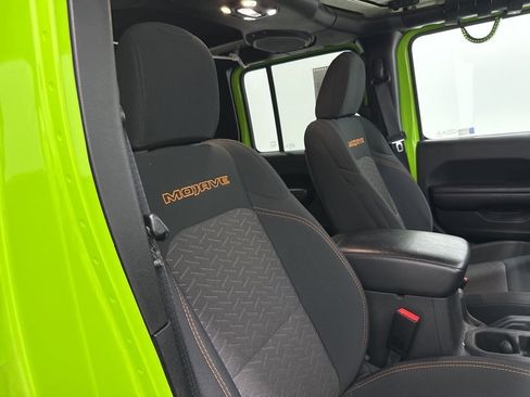 Used 2021 Jeep Gladiator Mojave image 13