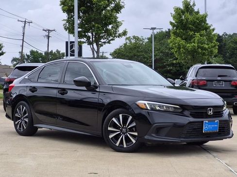 Used 2022 Honda Civic EX image 1