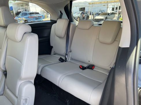 Used 2025 Honda Odyssey EX-L image 8