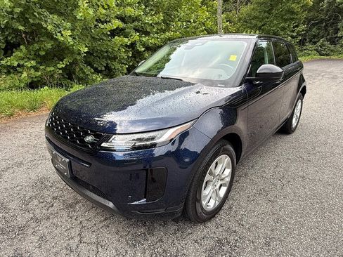 Used 2023 Land Rover Range Rover Evoque S AWD/4WD image 2