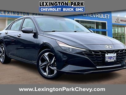 Used 2023 Hyundai Elantra SEL w/ Convenience Package