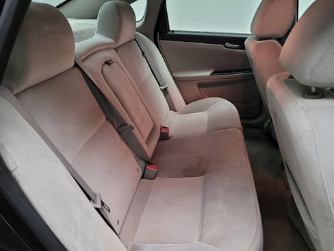 Used 2014 Chevrolet Impala LT w/ LT Sunroof Package FWD image 19