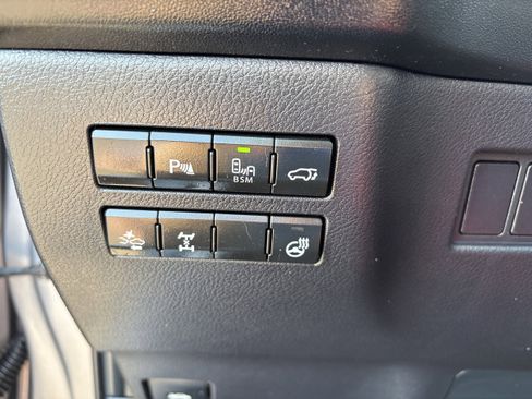 Used 2016 Lexus NX 200t AWD image 11