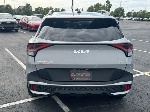 Used 2023 Kia Sportage X-Line w/ X-Line Premium Package AWD/4WD image 10