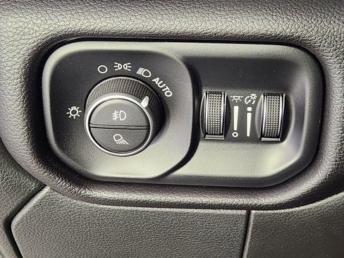 Used 2022 RAM 3500 Laramie image 22