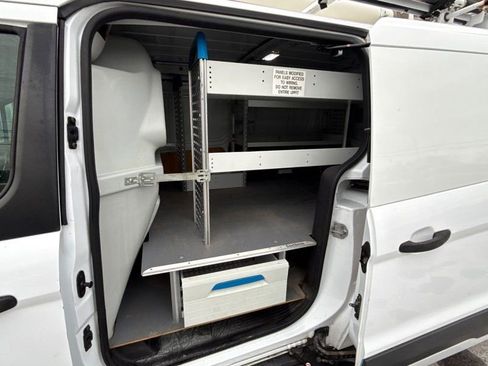 Used 2016 Ford Transit Connect XL image 17