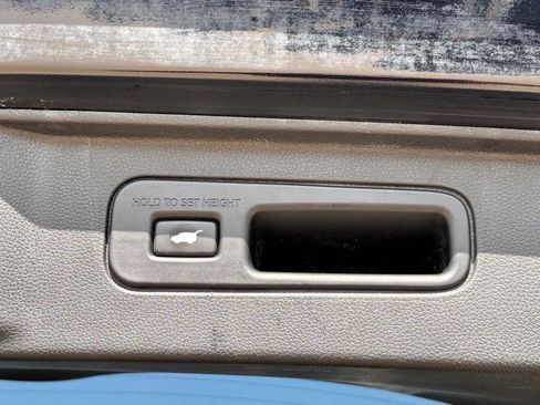 Used 2024 Honda Pilot Elite image 5