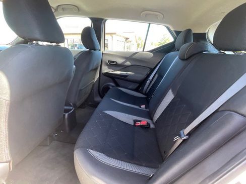 Used 2020 Nissan Kicks S FWD image 26
