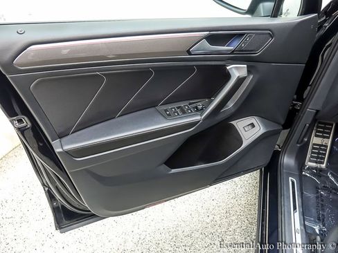 Used 2024 Volkswagen Tiguan SE R-Line w/ MDO Package, Three-Row image 22