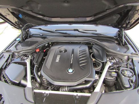 Used 2019 BMW 540i w/ M Sport Package RWD image 13