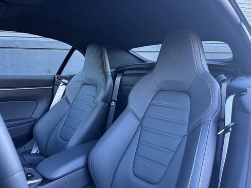 Certified 2026 Porsche 911 Carrera GTS image 17