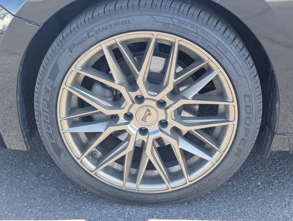 Used 2019 Nissan Maxima Platinum w/ Reserve Package FWD image 13
