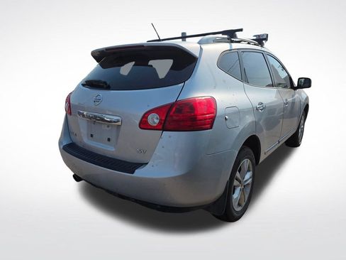 Used 2013 Nissan Rogue SV FWD image 7